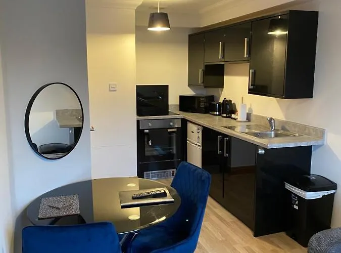 1 Bedroom Apartment In Norwich City Centre Apt 8A